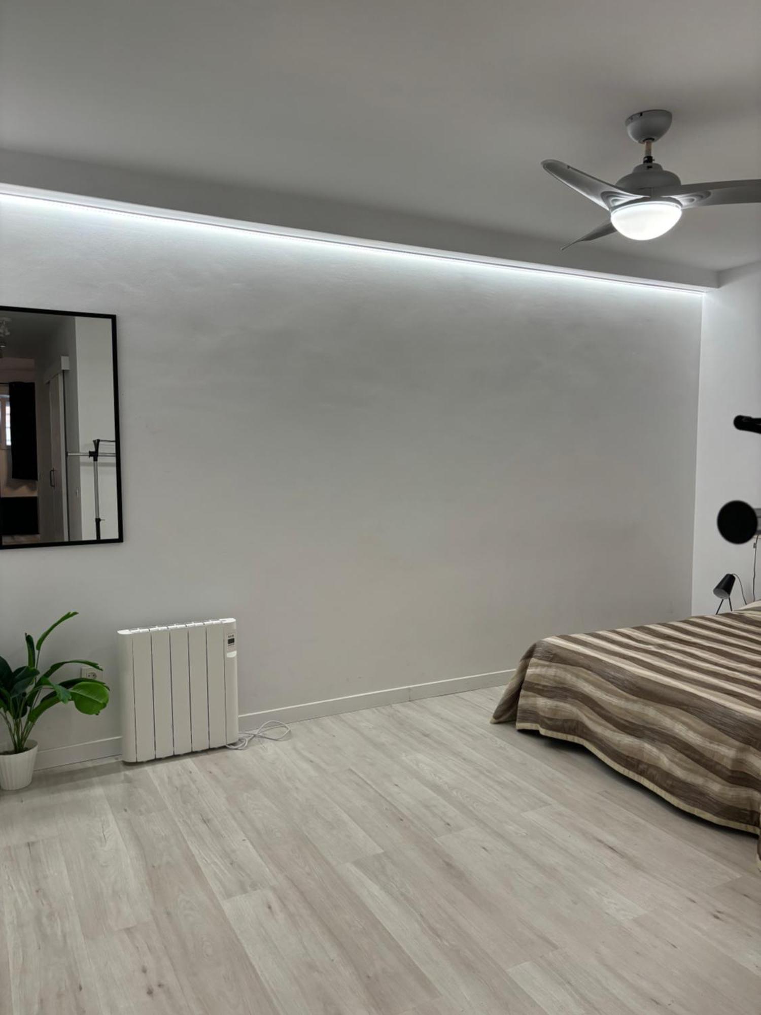 Apartamento Blanco Y Negro En El Centro Аликанте Экстерьер фото