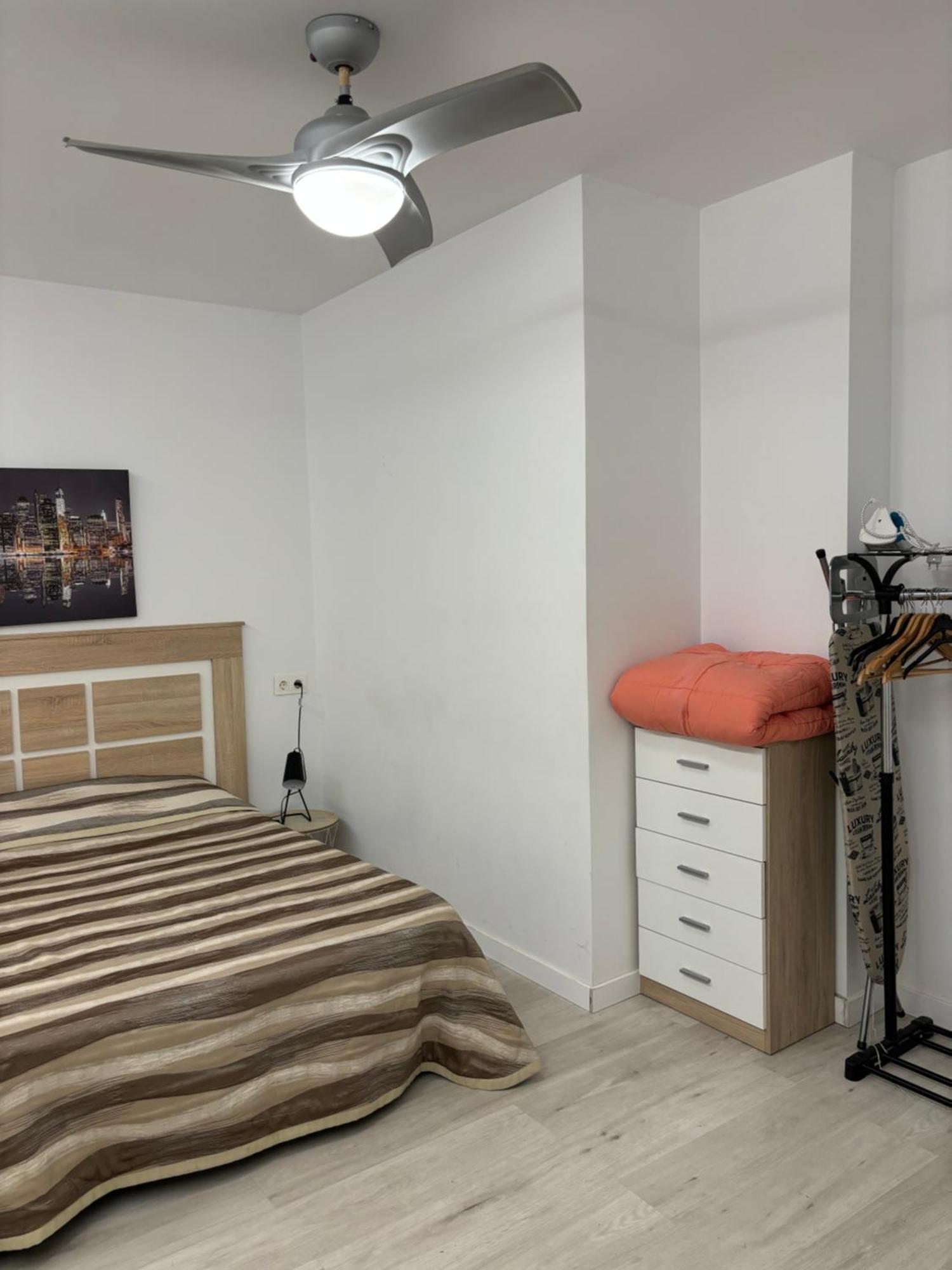Apartamento Blanco Y Negro En El Centro Аликанте Экстерьер фото